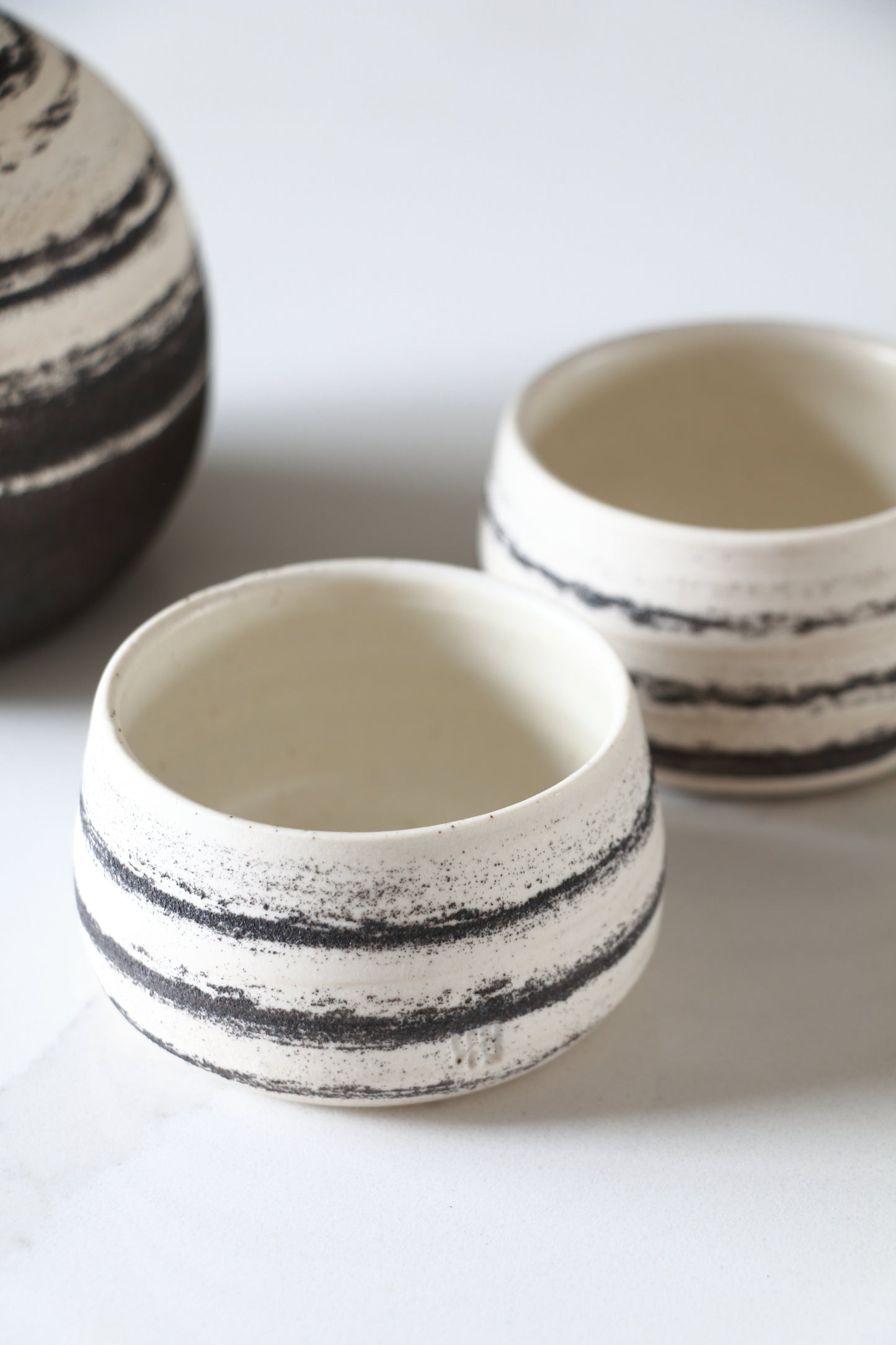 Meta-Morphic Sake Set • Black • White