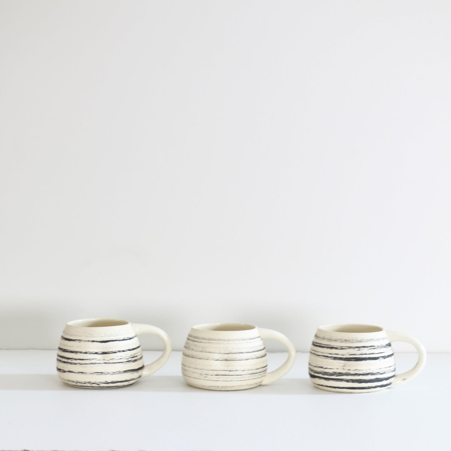 Meta-Morphic Pebble Mug • White • 13oz