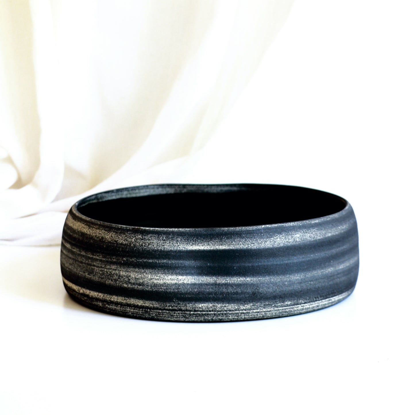 Meta-Morphic Bowl l M