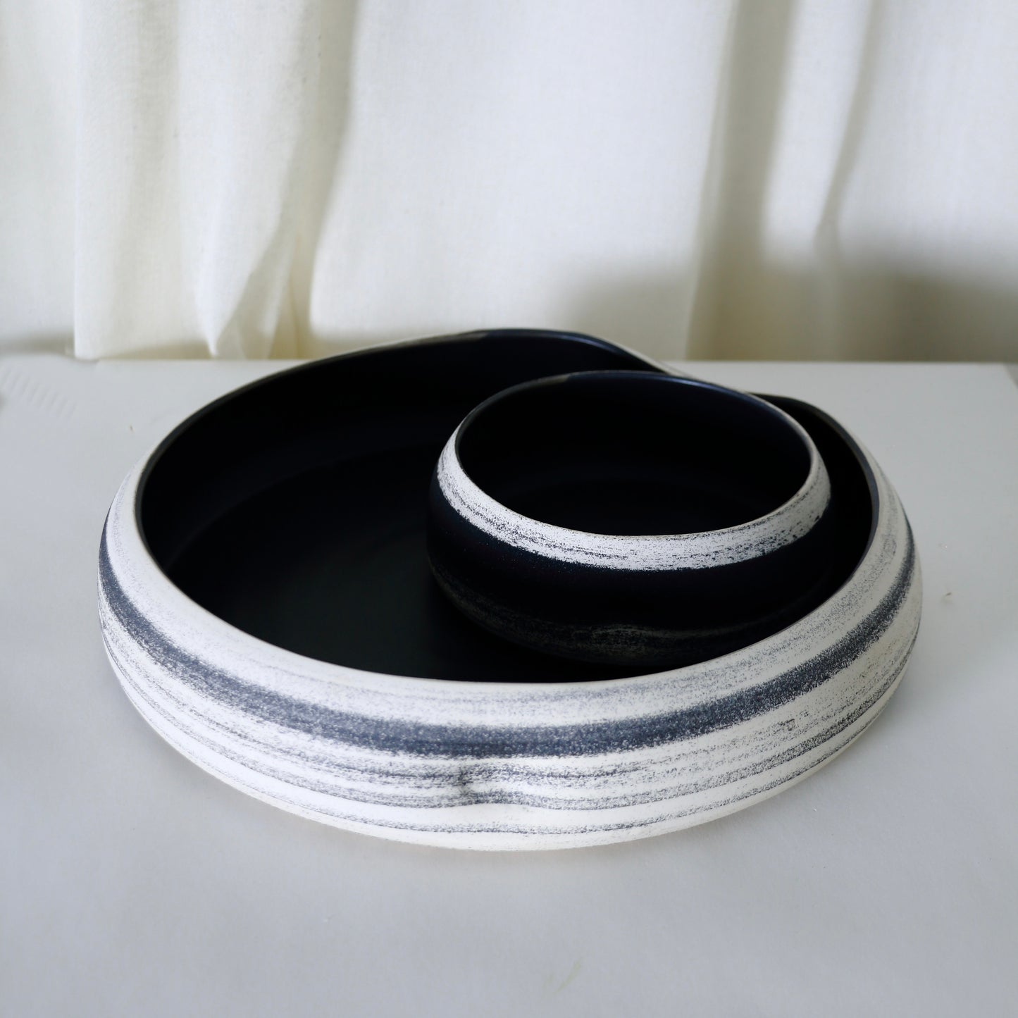 Meta-Morphic Bowl • S • White