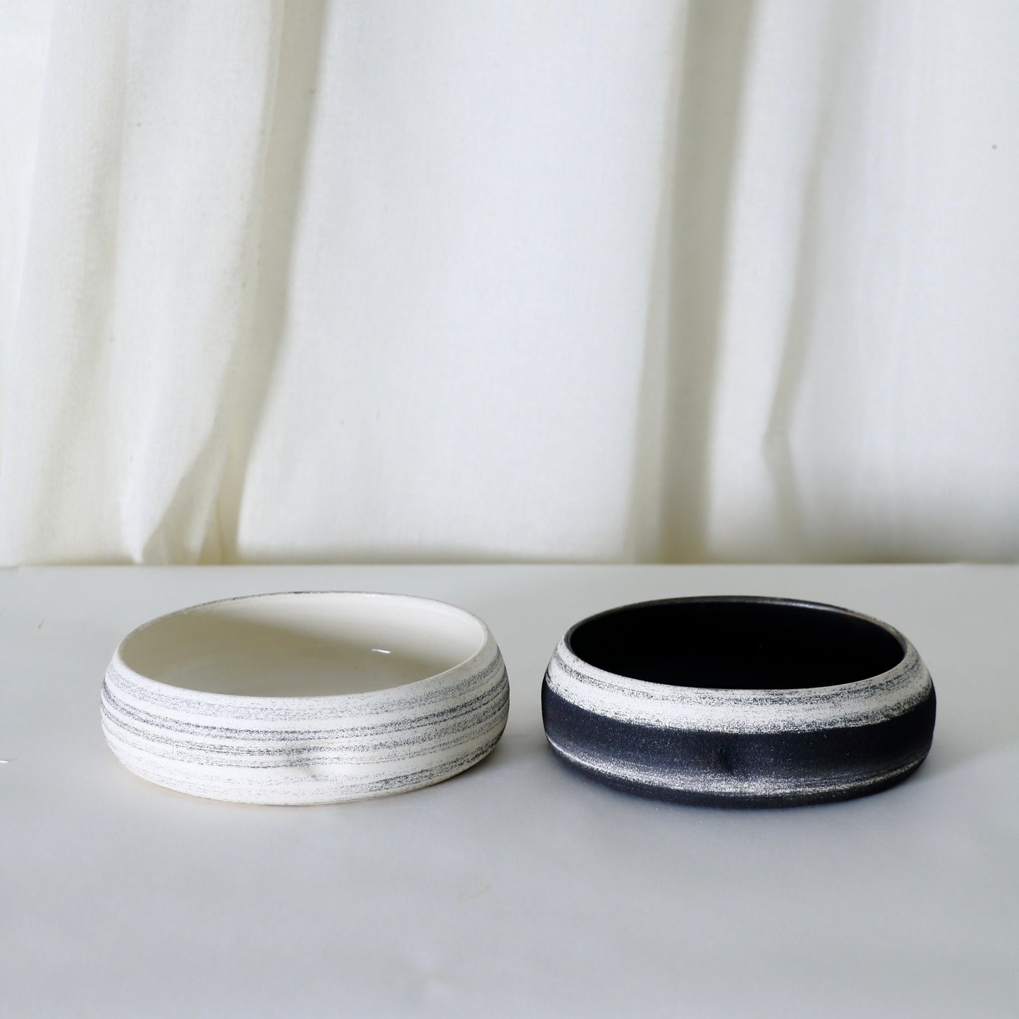 Meta-Morphic Bowl • S • White