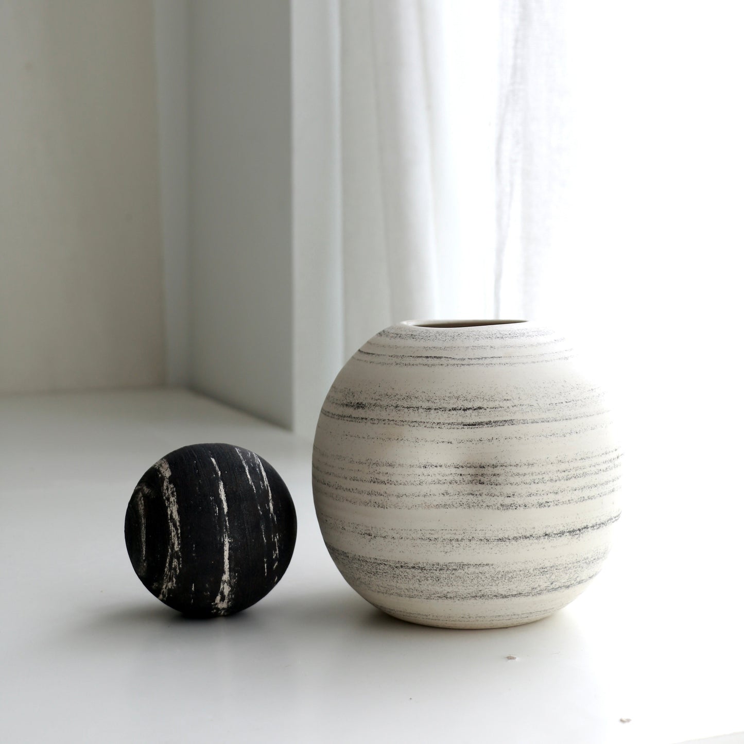 Moon Vase + Pebble  l  Meta-Morphic