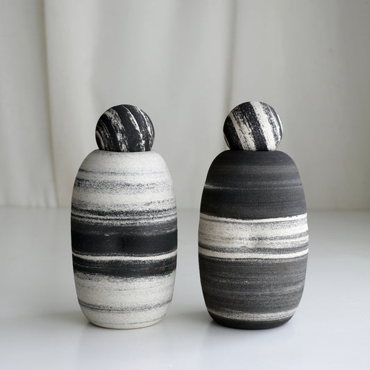 Egg Vase + Pebble  l  Meta-Morphic